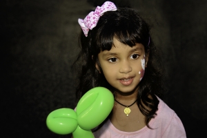 Girl-with-Balloon
