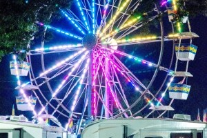 Ferris-Wheel-at-Night