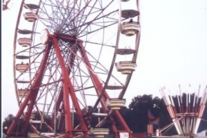2003-Midway-Ferris-Wheel